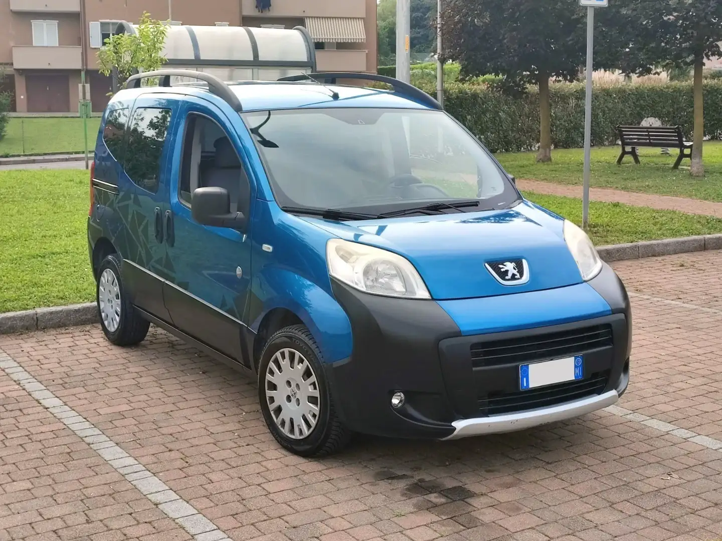 Peugeot Bipper Tepee 1.3 hdi Outdoor c/reg.vel. (s&s) 75cv - 1