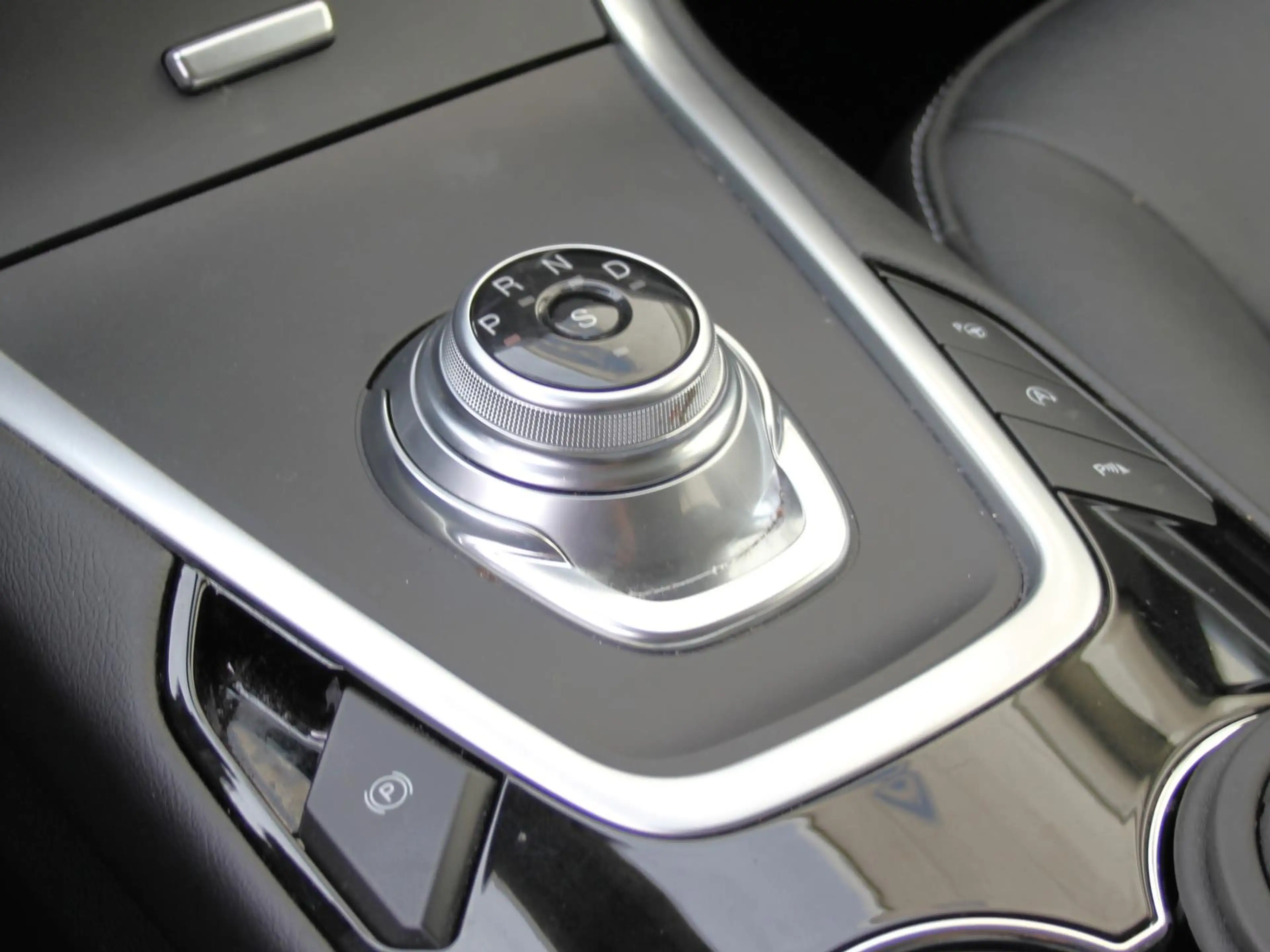 Ford Galaxy 2.0 Titanium Autom. Leder ACC LED 7 Sitze — photo 12