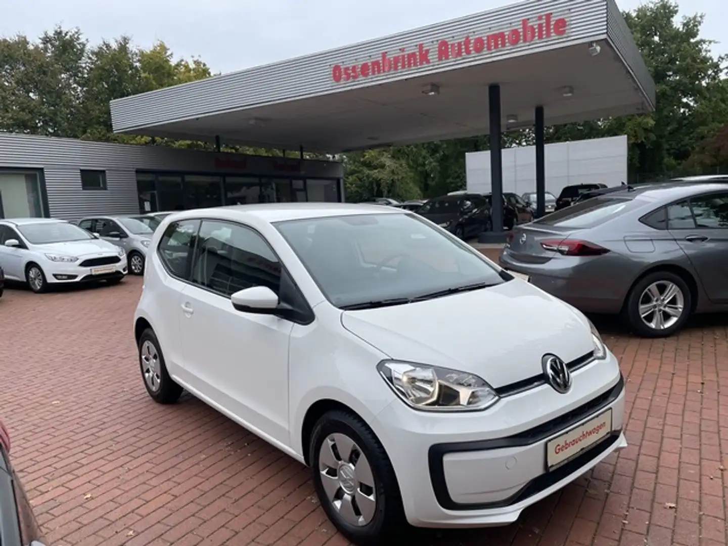 Volkswagen up! Up!  Move 1.0 MPI *Klima*Cam*PDC*SHZ* Weiß - 1