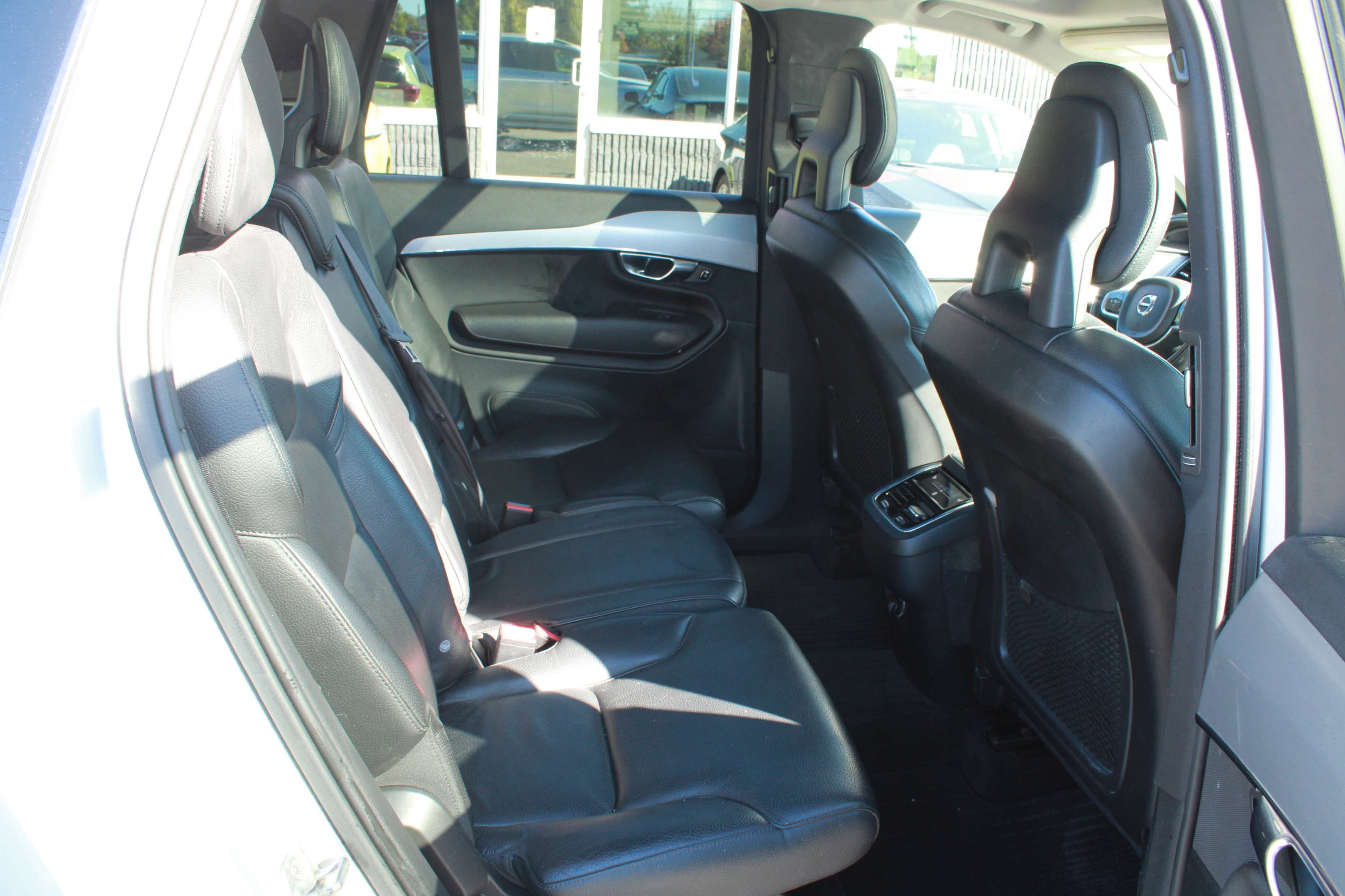 2018 Volvo XC90 T6 AWD Momentum, NAVIGATION, MAGS, CUIR, A/C thumb 40