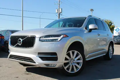 Gray 2018 Volvo XC90 T6 Momentum AWD SUV / Crossover All-Wheel Drive Automatic