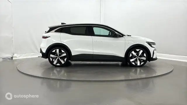 Renault Megane view 4