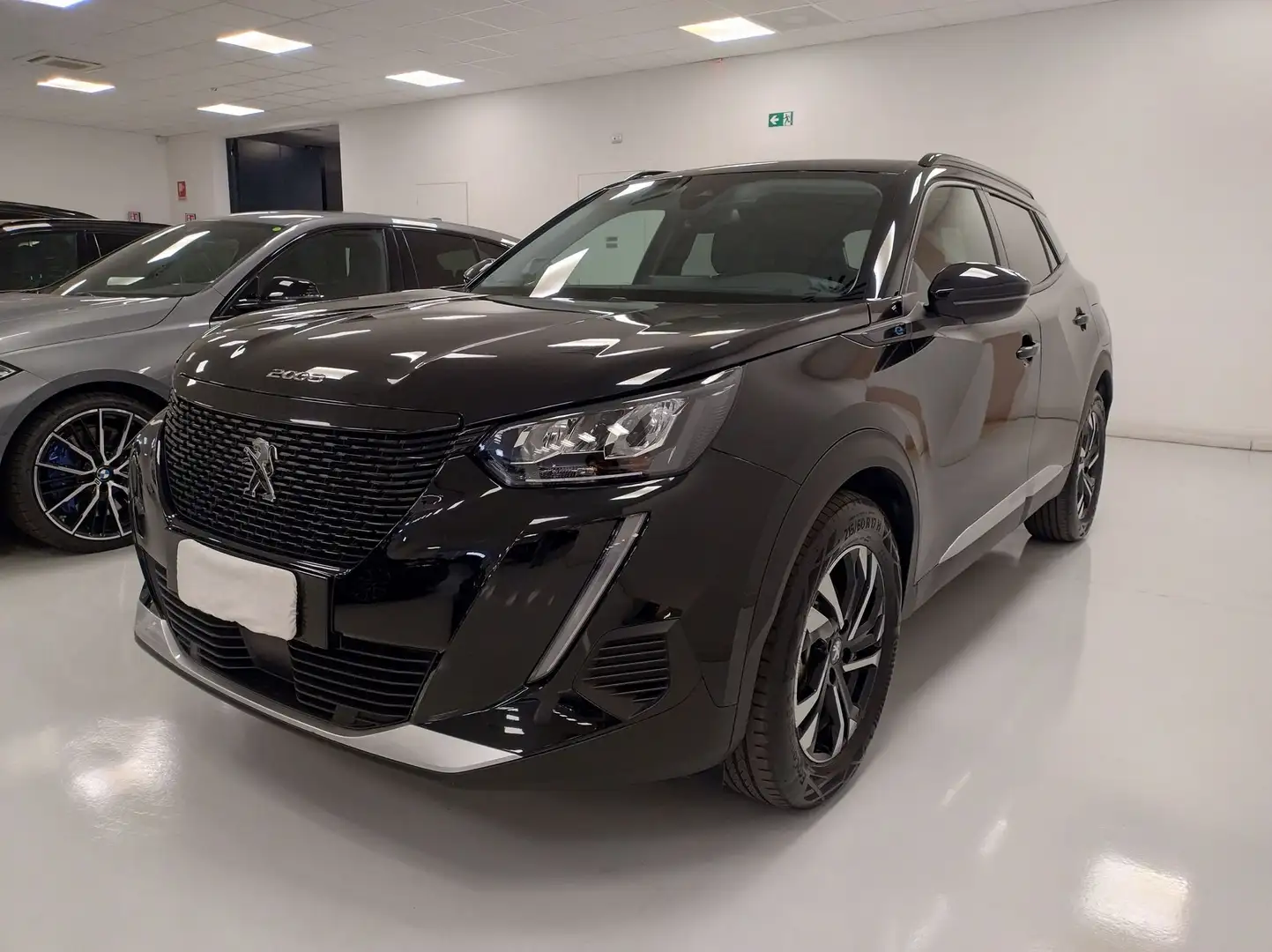Peugeot 2008 e- Allure Pack 100kW Nero - 1