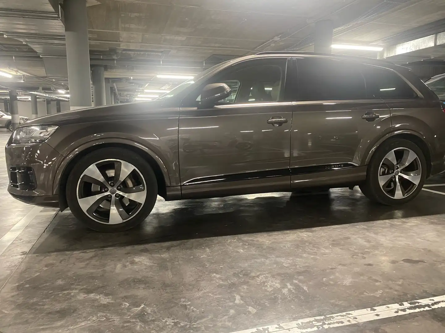 Audi Q7 3.0TDI sport quattro Tip. 200kW(9.75) - 1