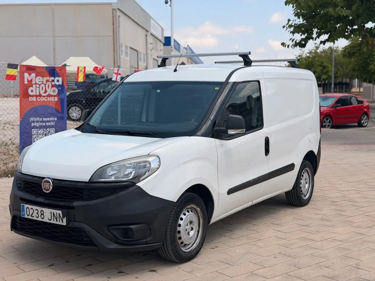 Fiat Dobló Cargo 1.3Mjt Base Plus Maxi 70kW Blanco - 1
