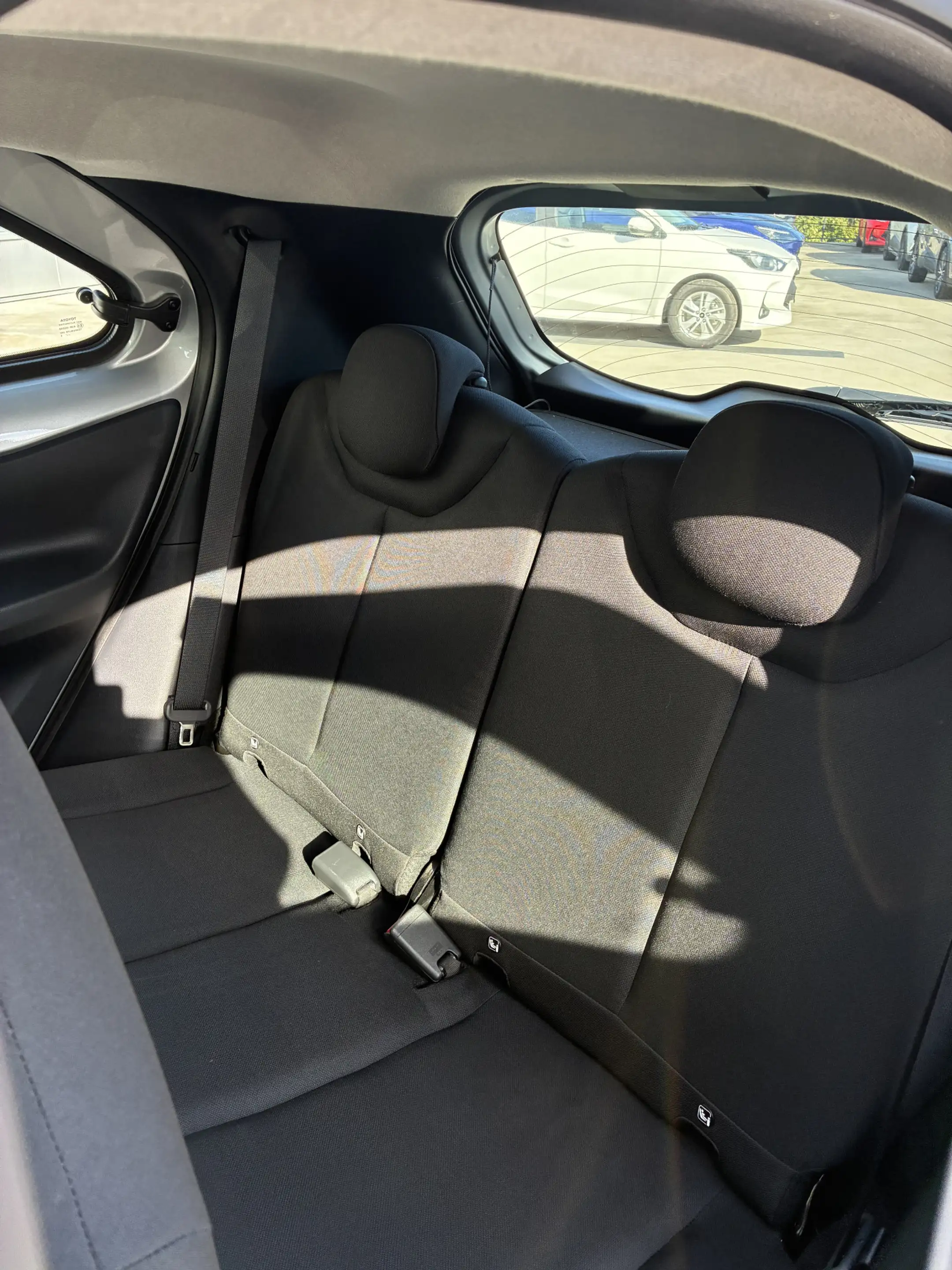 Toyota Aygo X 1.0 VVT-i S-CVT Play | Automaat — photo 13