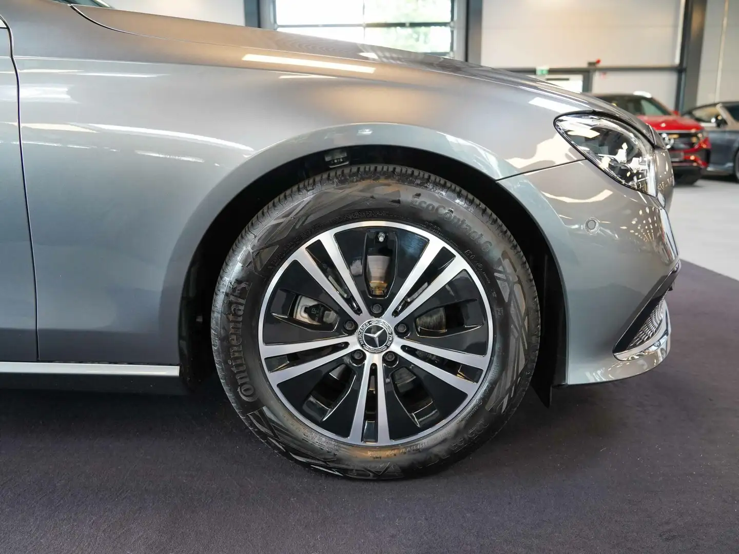 Mercedes-Benz E 220 E 220 d AVANTGARDE Sonnenschutz-Paket AHK Esche Gris - 2