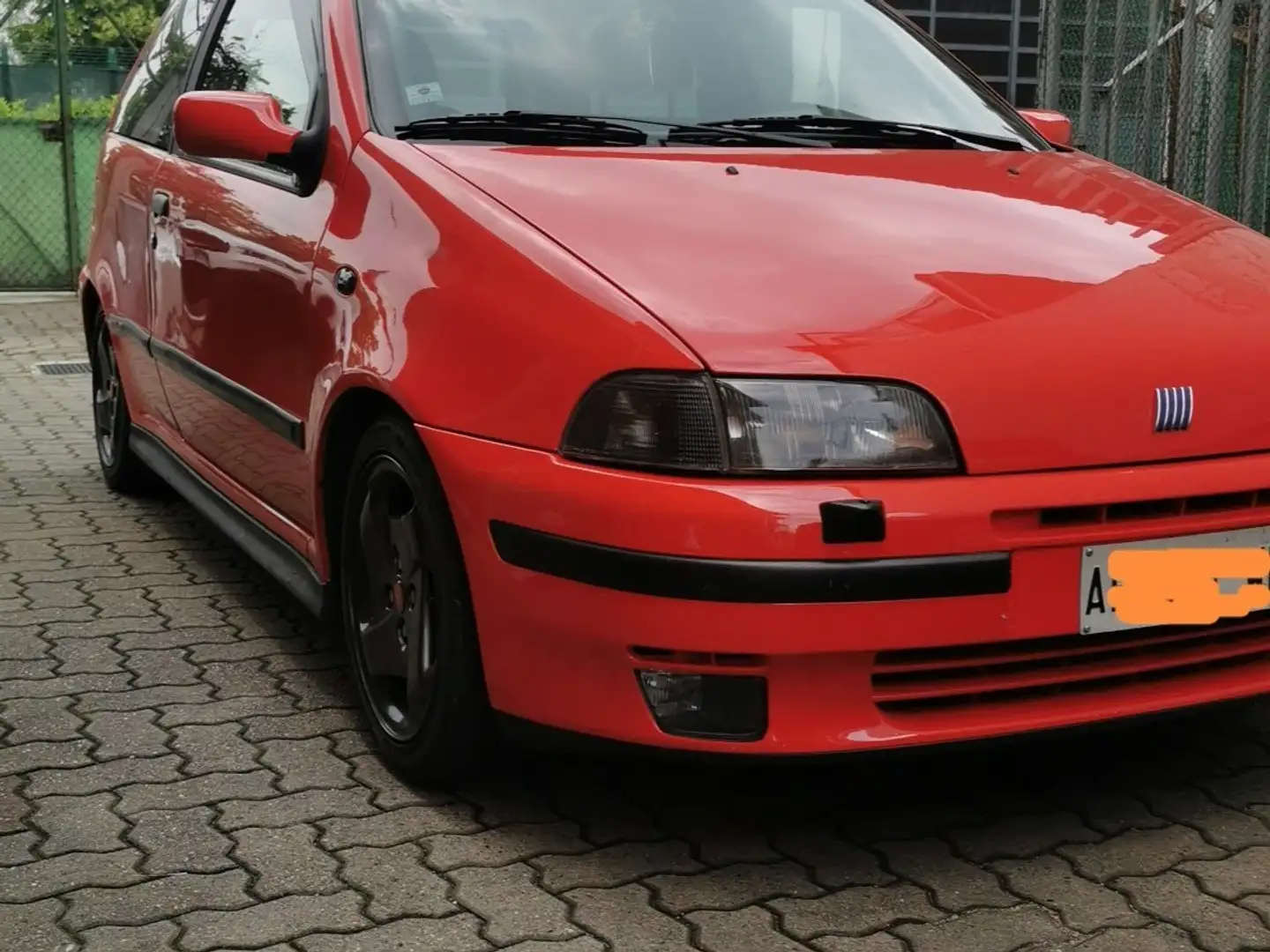 Fiat Punto 3p 1.4 GT Rot - 1