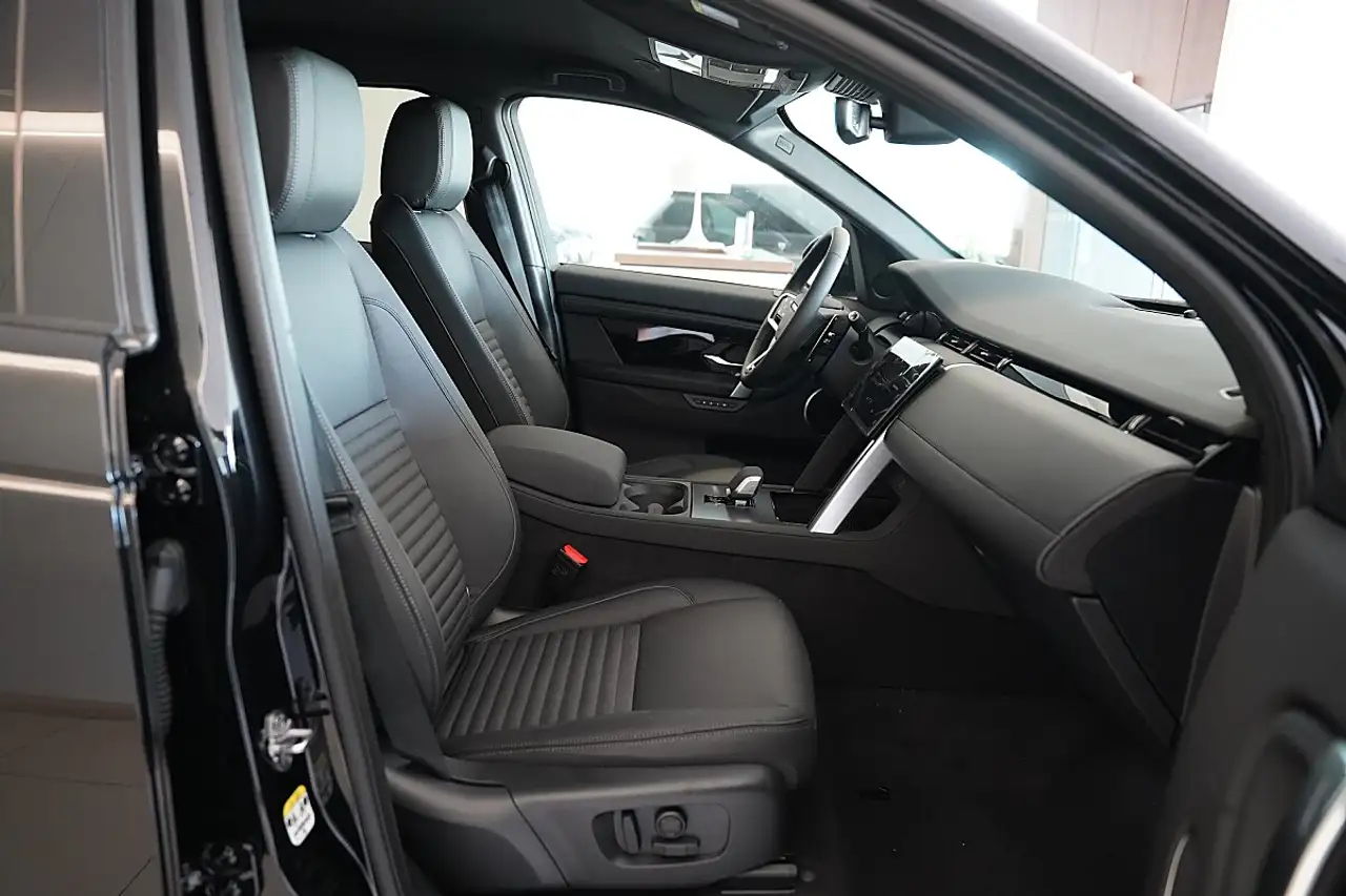 Land Rover Discovery Sport 2026