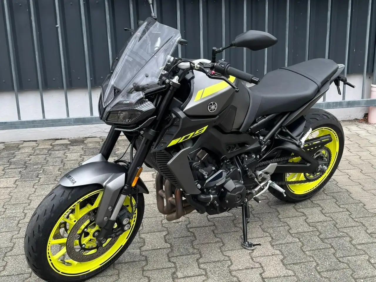 Yamaha MT-09