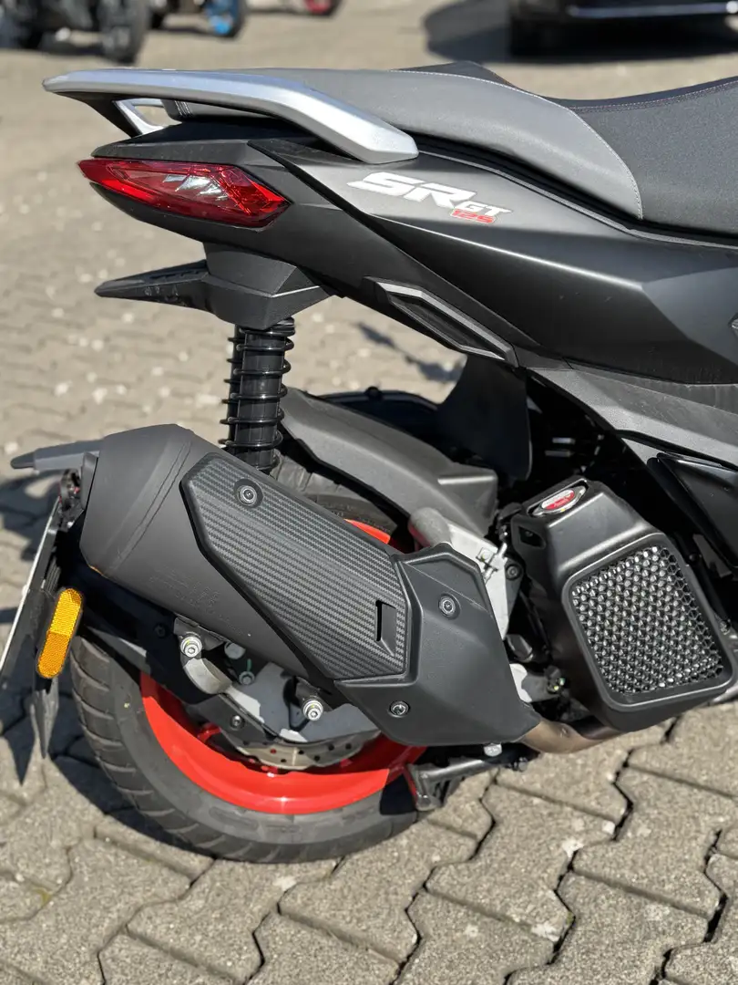 Aprilia SR GT 125 EZ 08/24 2880KM Plateado - 2