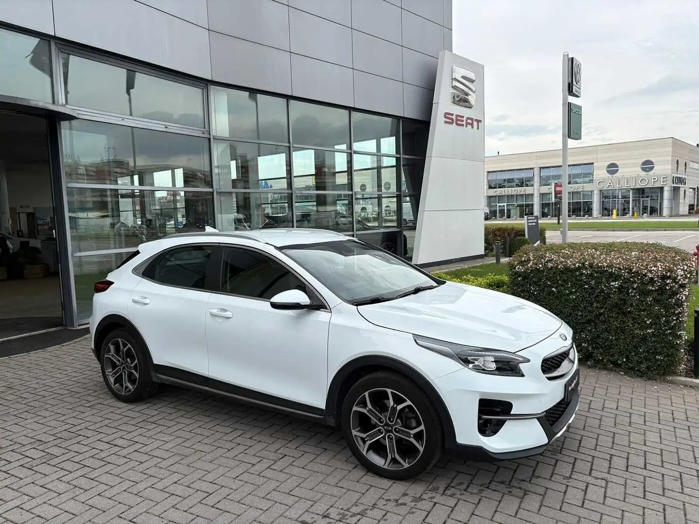 Kia XCeed 1.0 T-GDi Style NEOPATENTATI Bianco - 1