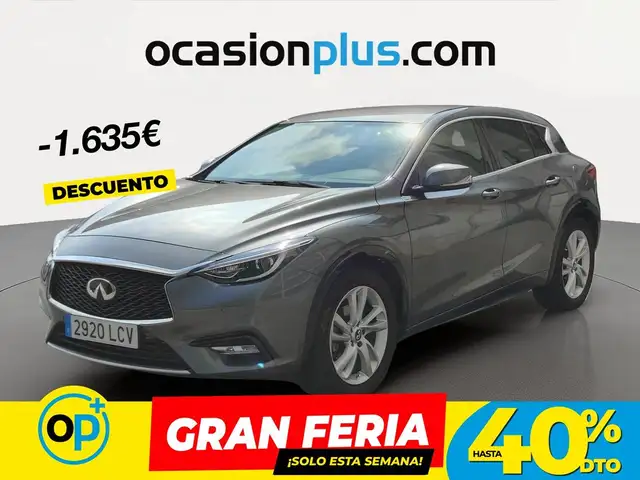 Infiniti Q30 1.6t Premium 122