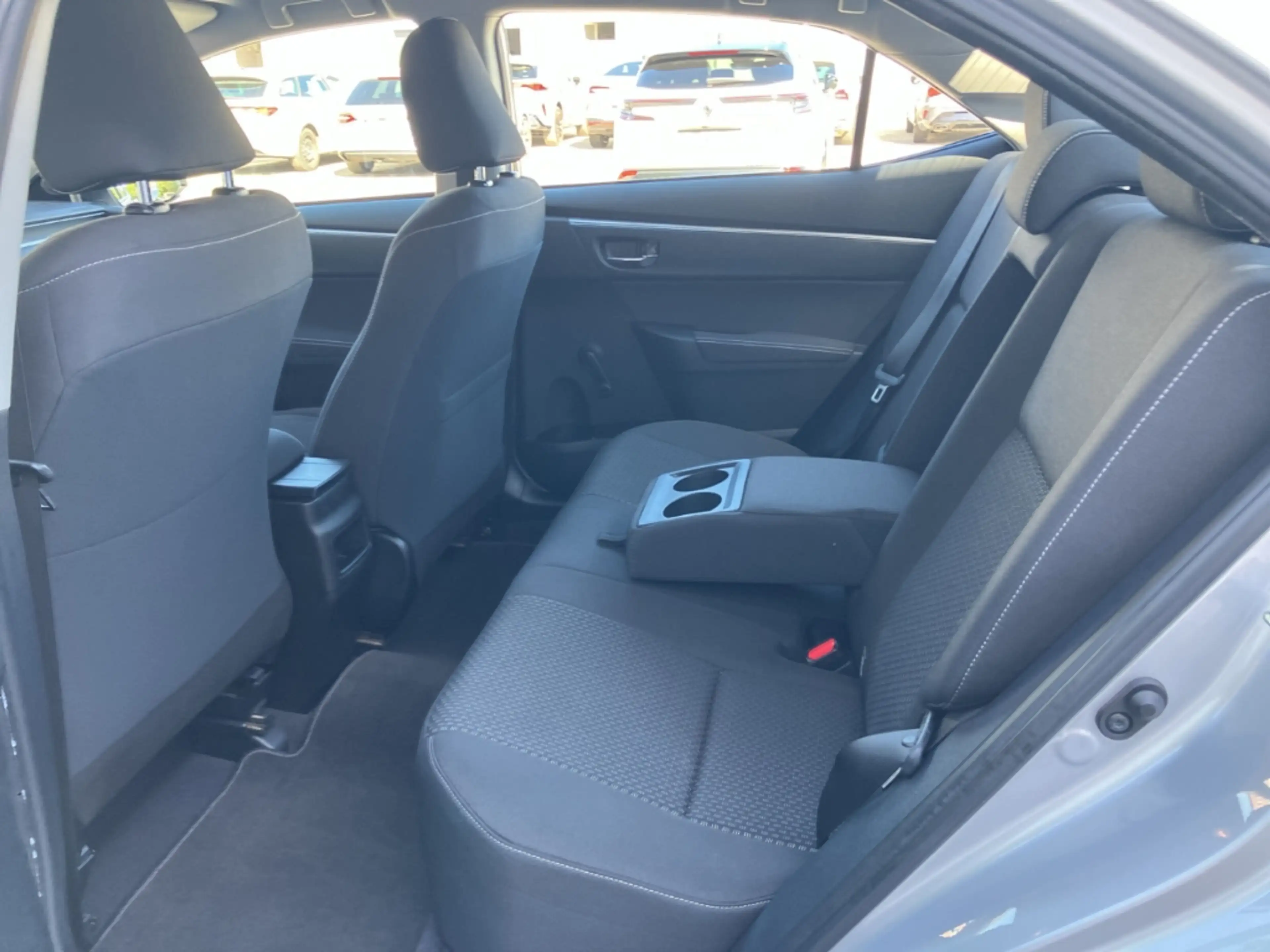 Toyota Corolla Life KLIMA+PDC+KAMERA+GJR+ABS+ESP — photo 11