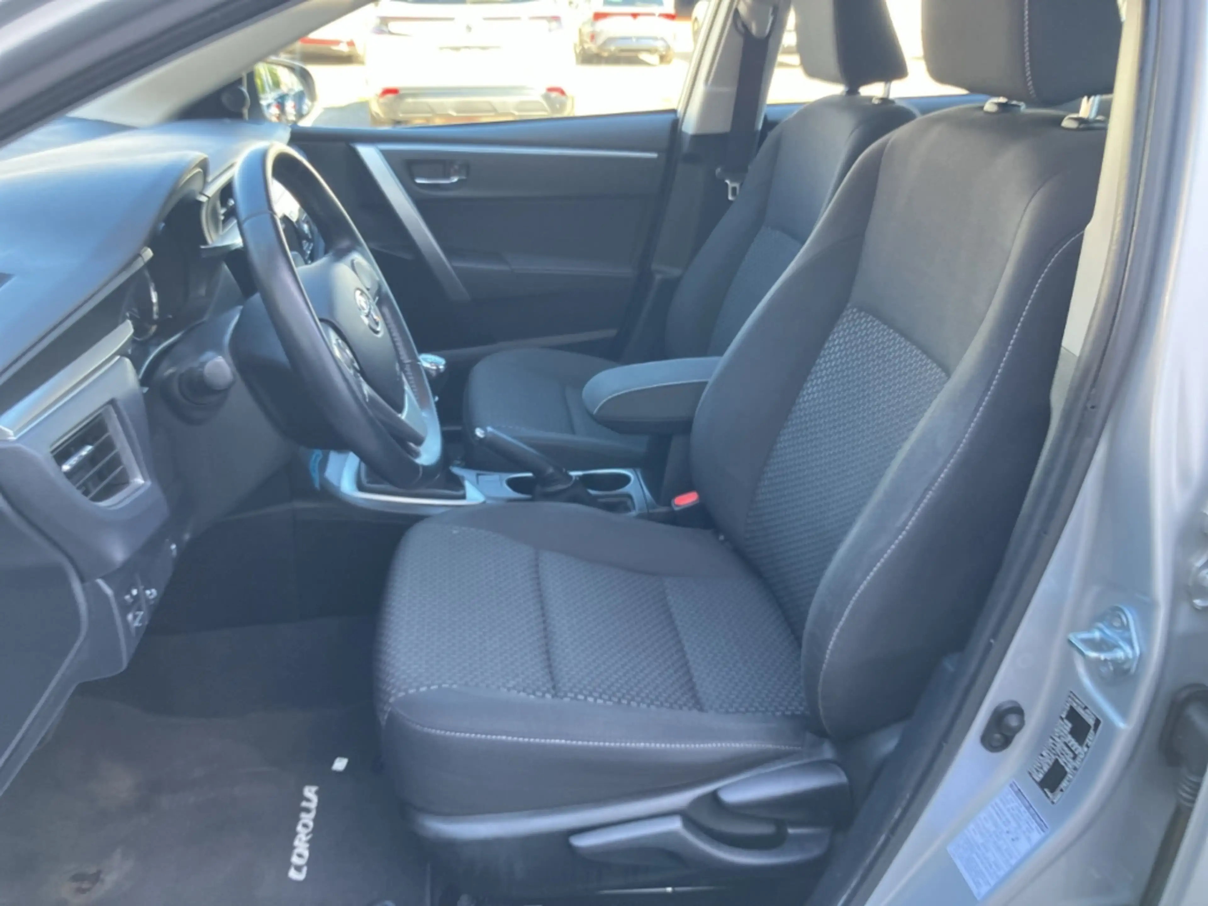 Toyota Corolla Life KLIMA+PDC+KAMERA+GJR+ABS+ESP — photo 9