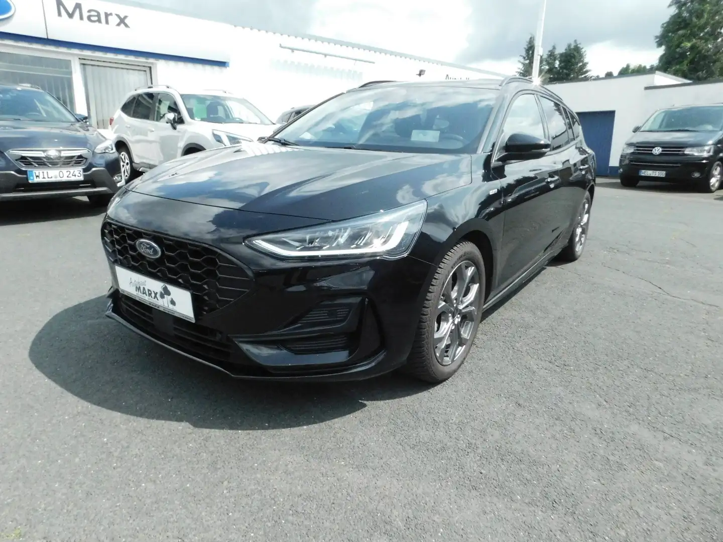 Ford Focus Turnier ST-Line Schwarz - 1