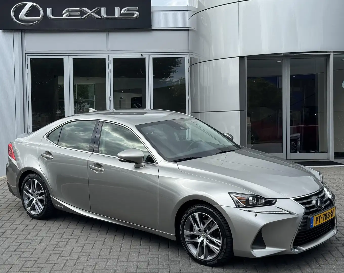 Lexus IS 300 300h Hybrid Business Line NL-AUTO LEDER STOELVERW Szürke - 1