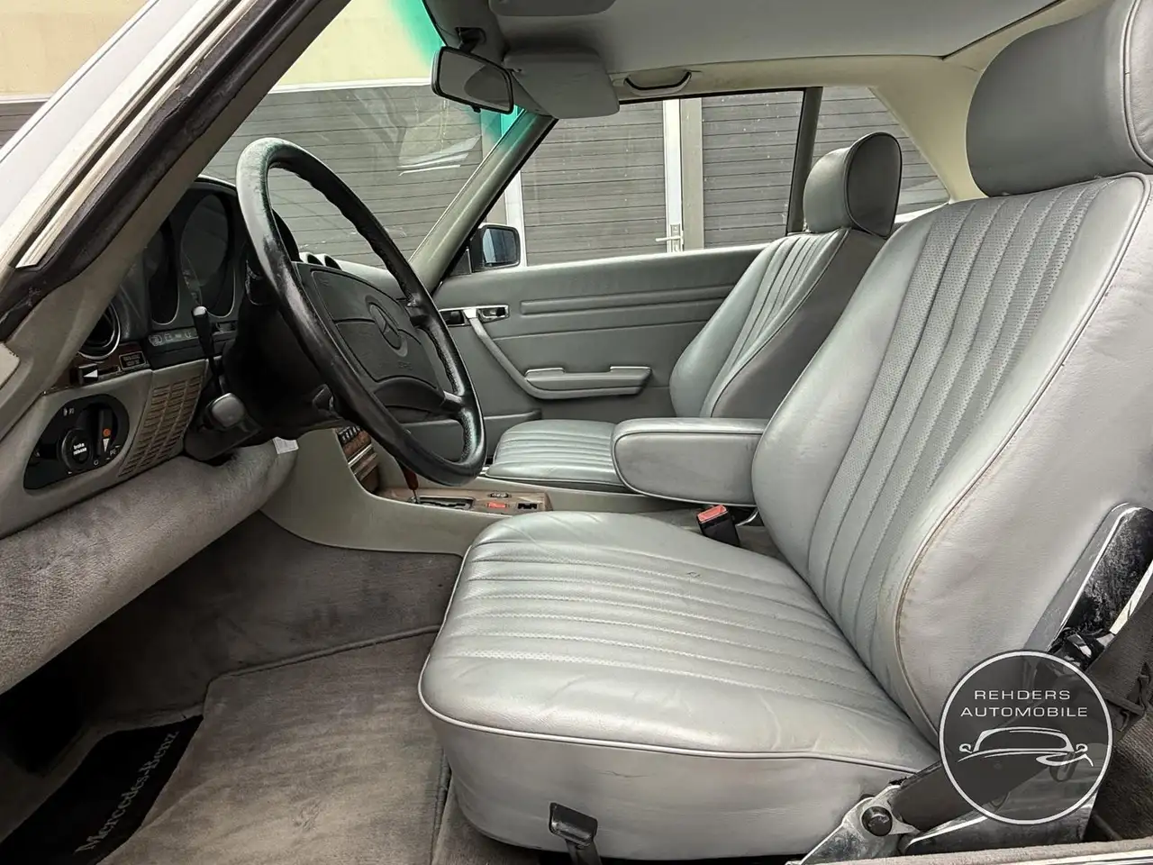 Mercedes-Benz SL 560, foto 10