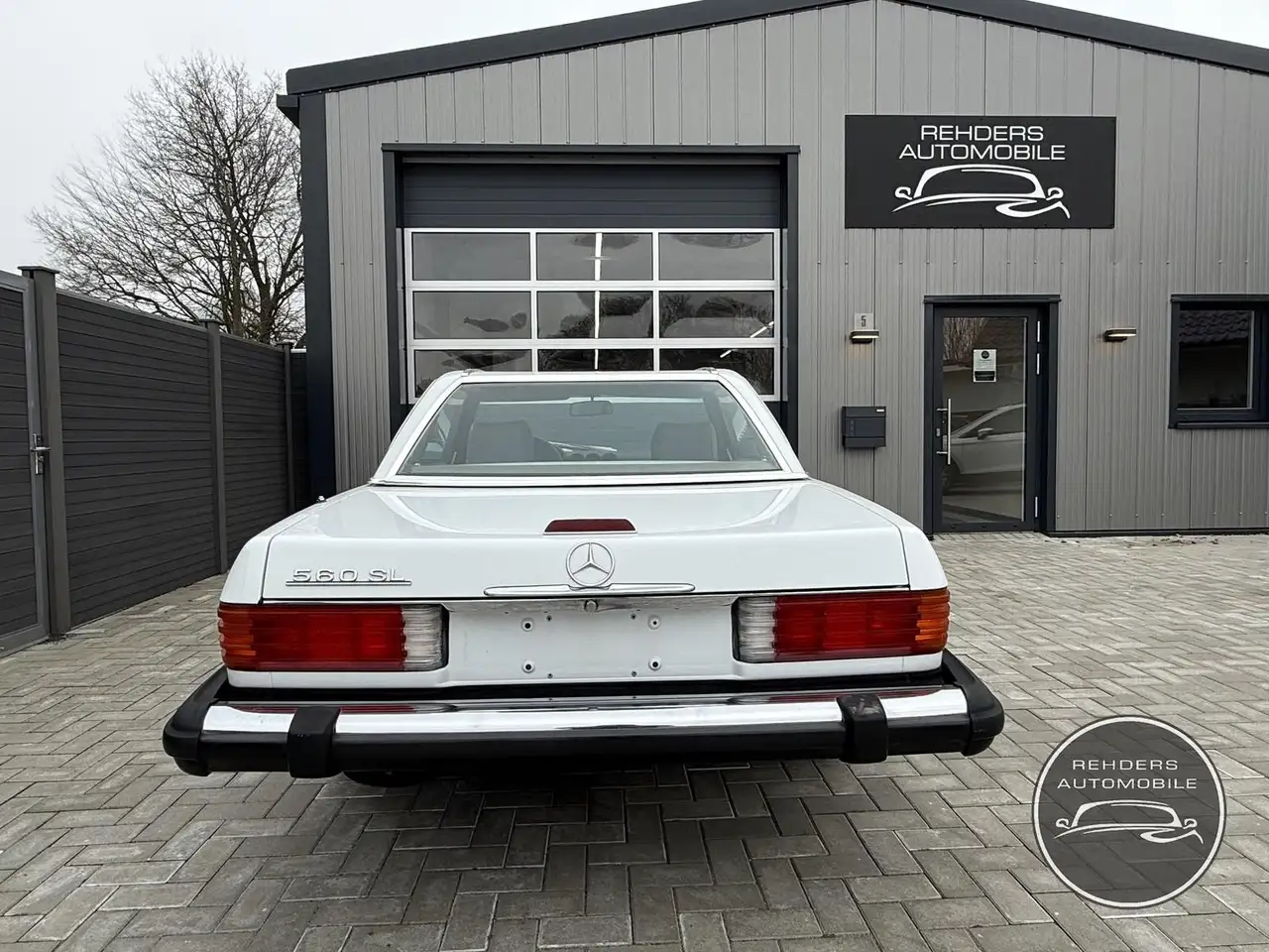 Mercedes-Benz SL 560, foto 7