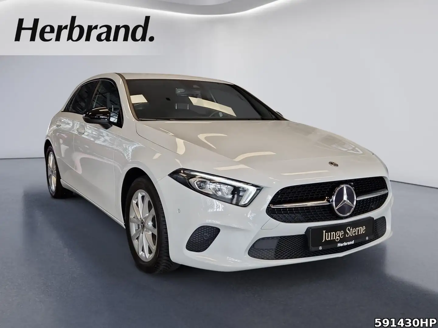 Mercedes-Benz A 180 Progressive Night Kamera LED Ambiente Weiß - 2