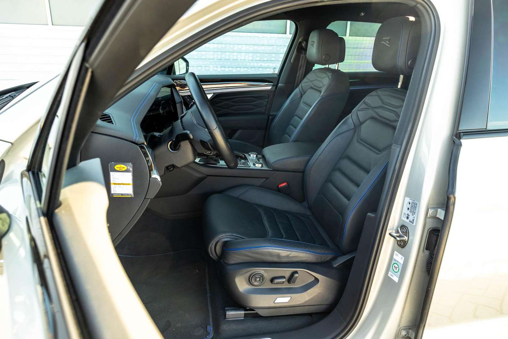 Volkswagen Touareg 4Motion R -  - Joinsteer - #2