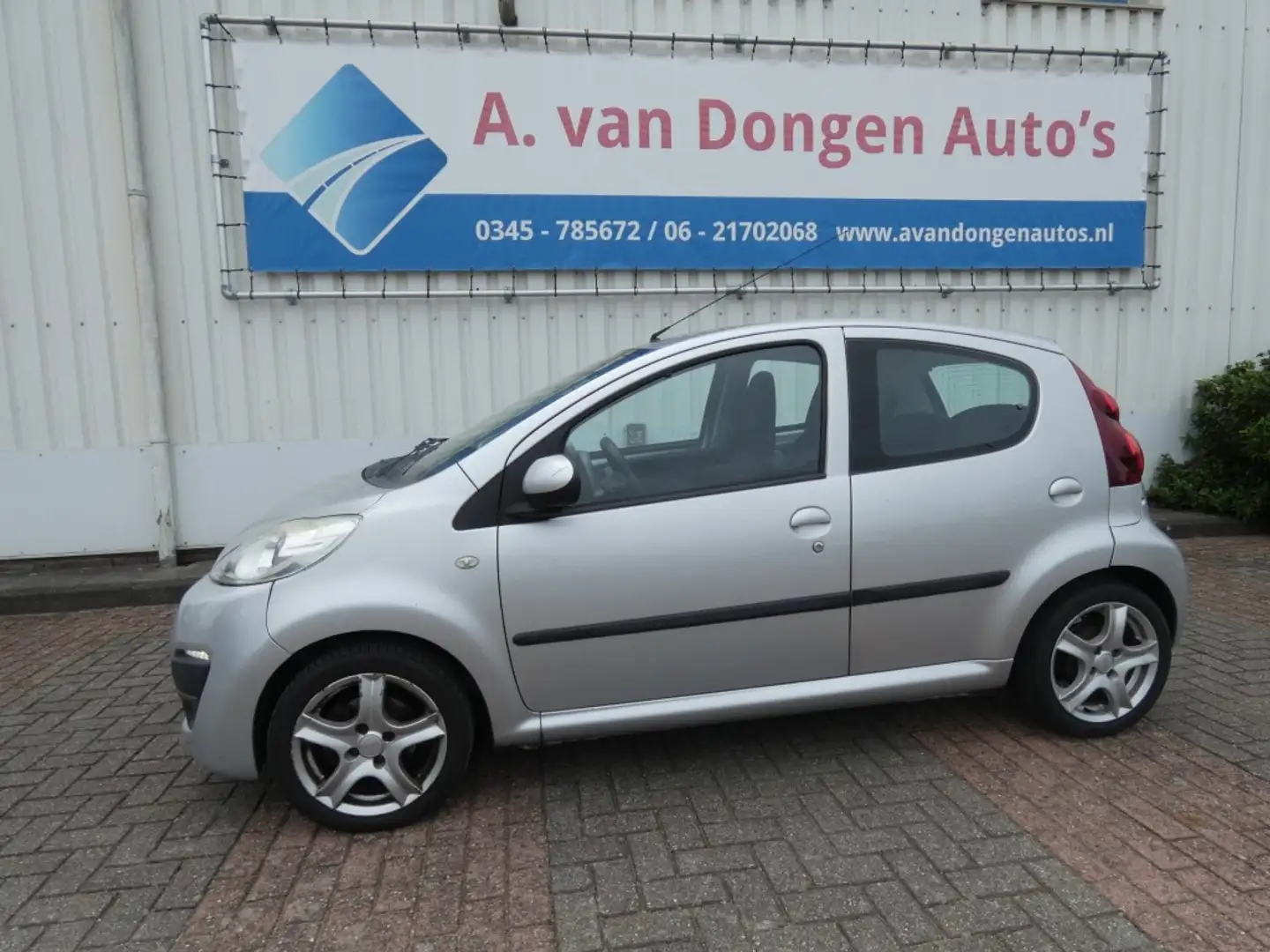 Peugeot 107 1.0 ACTIVE,Airco,Winterbandenset,APK 6-2-26 Gri - 1