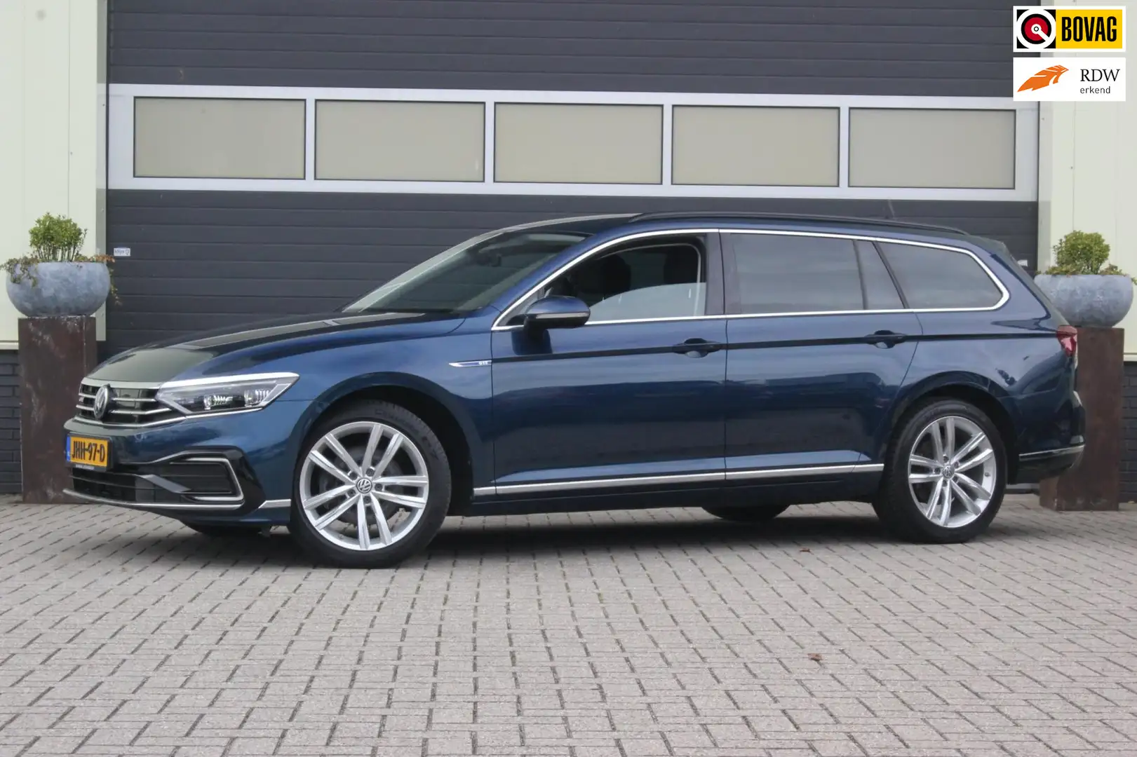 Volkswagen Passat Variant 1.4 TSI PHEV GTE Business | Trekhaak | Bleu - 1