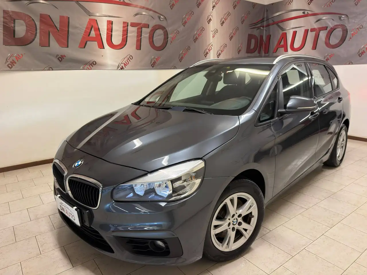 BMW 218