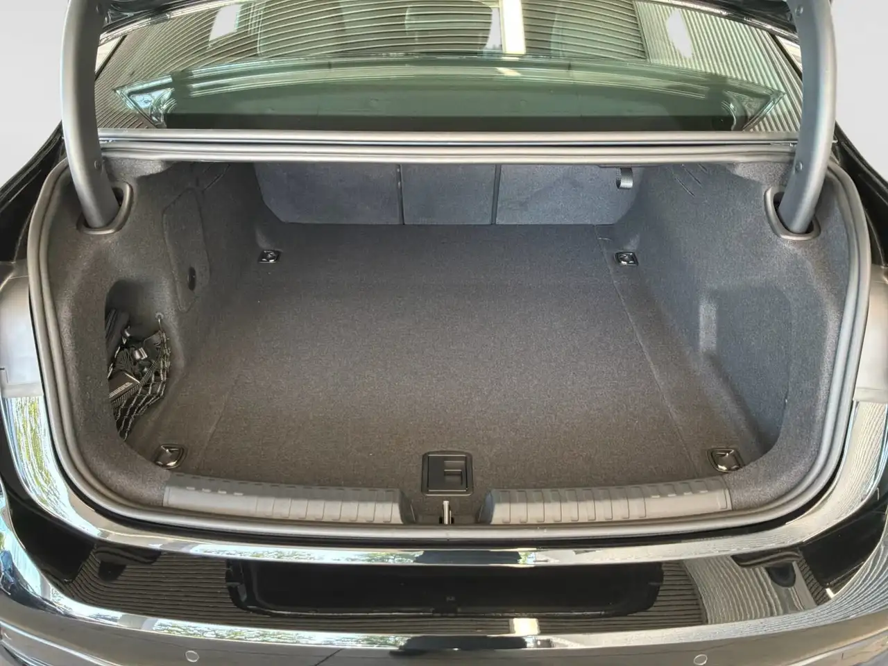 Audi A6 снимка Audi A6