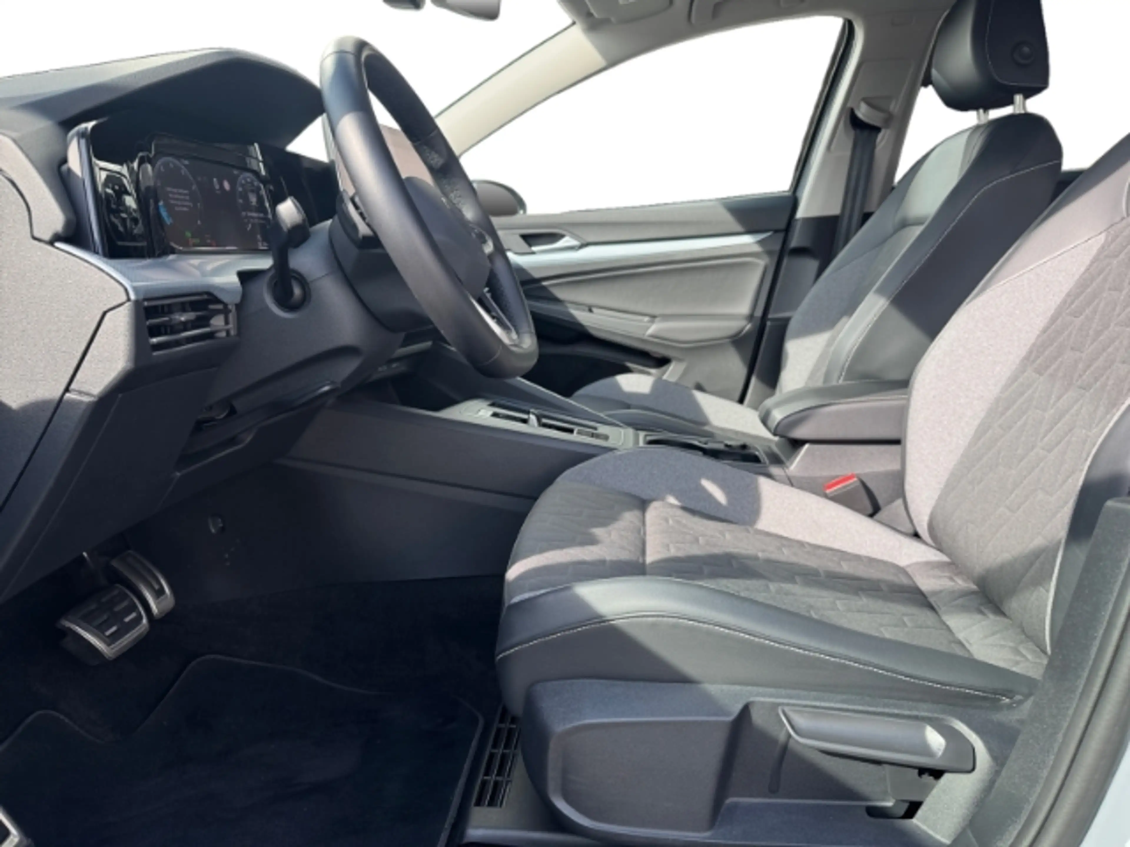 Volkswagen Golf Variant VIII 1.5 TSI Goal LED NAVI 16'' ACC AHK DIGITAL AP — photo 17