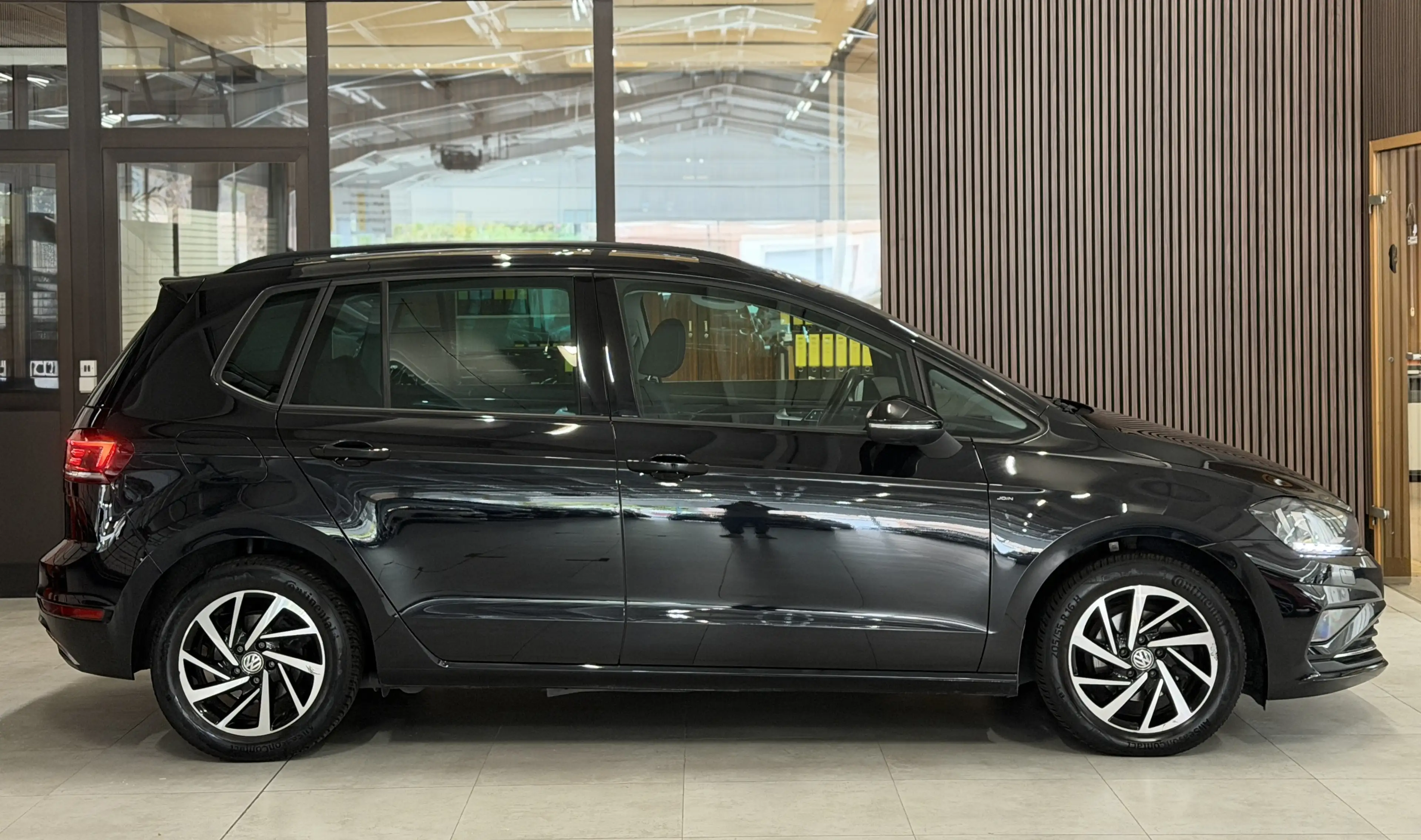 Volkswagen Golf Sportsvan Join*2.Hand*nur Vw Service*Tüv/Au neu*Navi*SHZ*ACC — photo 9