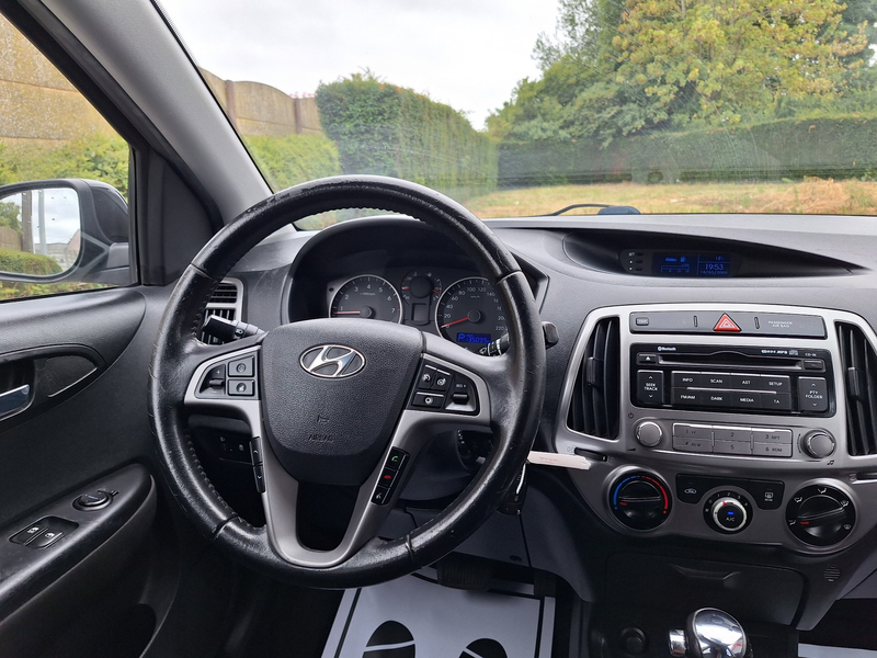 Hyundai i20 i20 1.4i Go! AUTOMATIQUE/ C+AIR CO/ 12 MOIS GARANTIE — photo 12