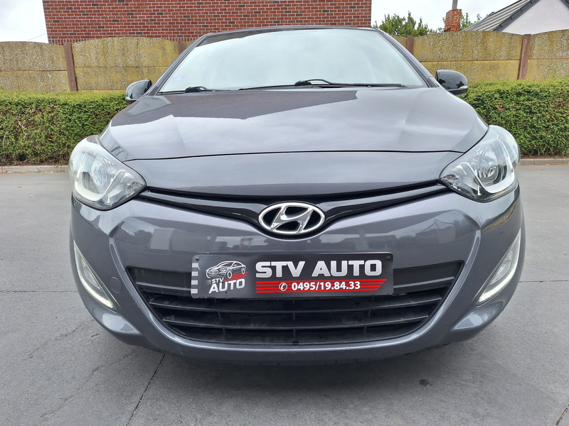 Hyundai i20 i20 1.4i Go! AUTOMATIQUE/ C+AIR CO/ 12 MOIS GARANTIE — photo 2