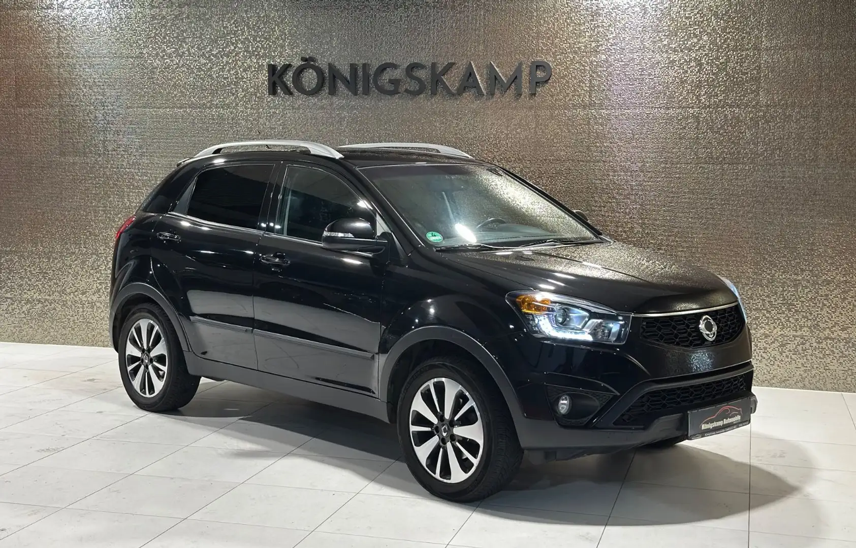 SsangYong Korando Crystal 4x2 Aut. * MOTORSCHADEN* Negru - 1