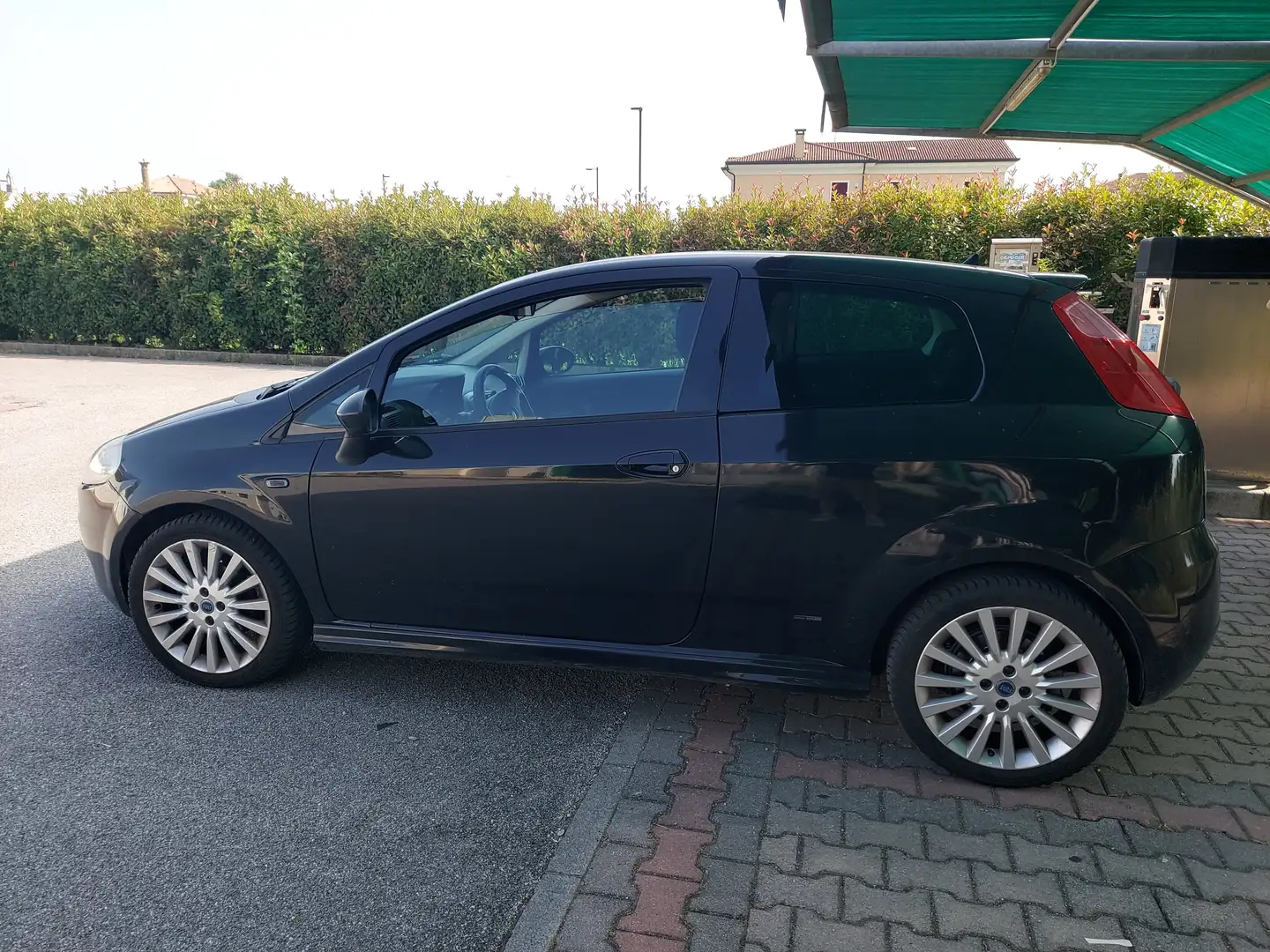 Fiat Grande Punto Grande Punto 3p 1.4 sjt 16v Sport 95cv Nero - 1