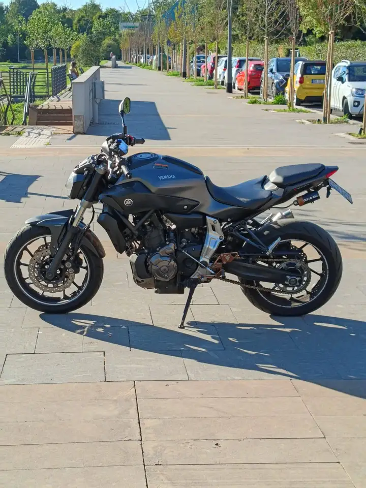 Yamaha MT-07