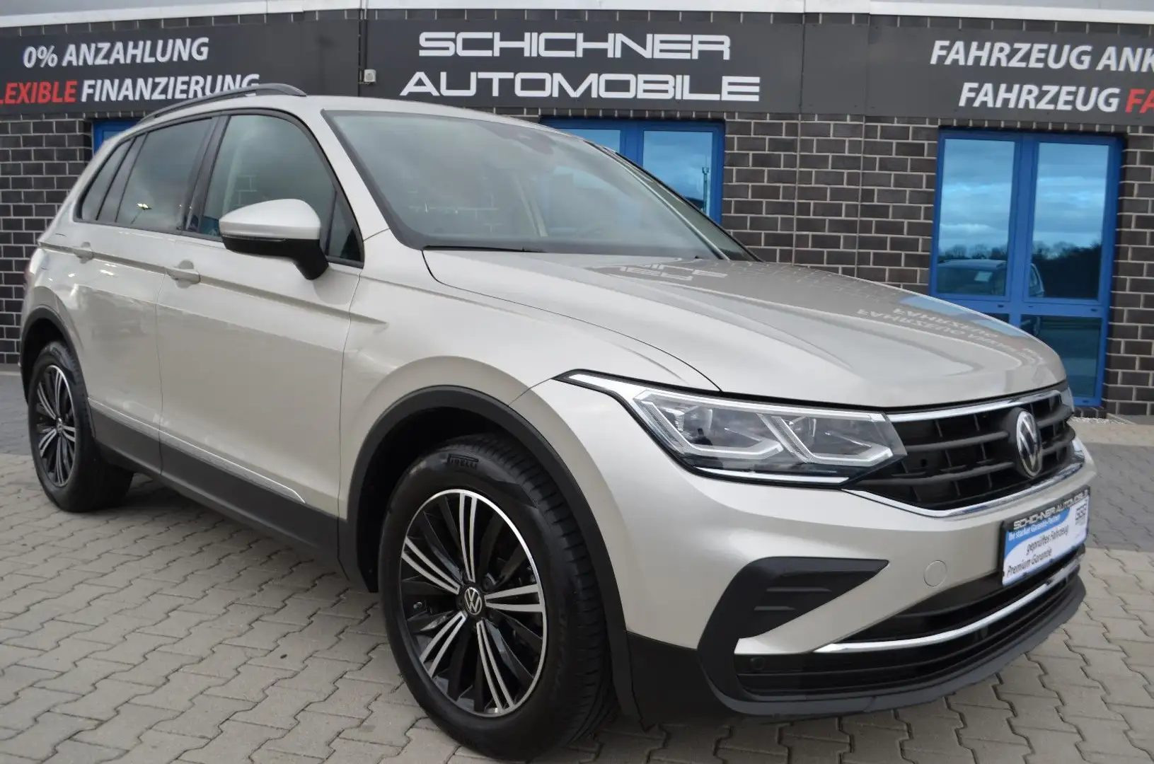 Volkswagen Tiguan Life TDI NAVI KAMERA NAVI ACC MATRIX LED - 1