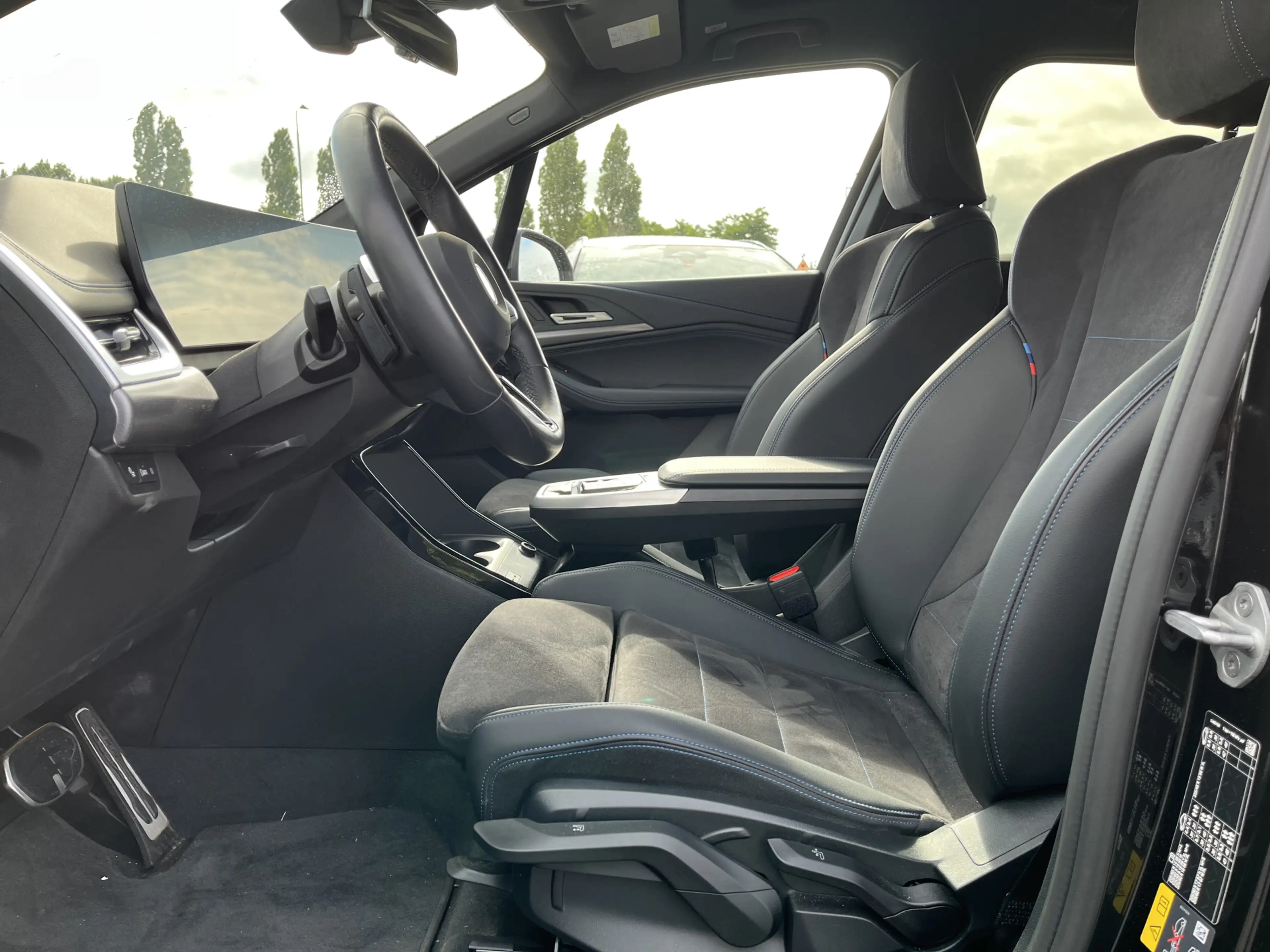 BMW 225 2-serie Active Tourer 225e xDrive M-Sport | Panora — photo 6
