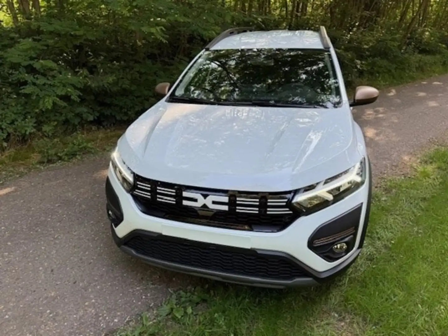 Dacia Jogger TCe Extreme 7PL Blanc - 1
