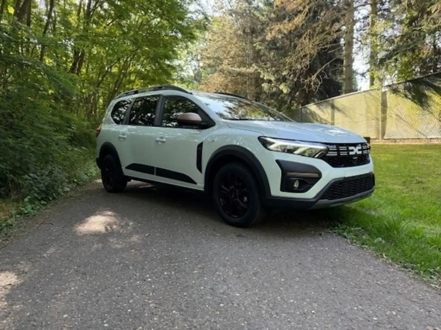 Dacia Jogger TCe Extreme 7PL Blanc - 2