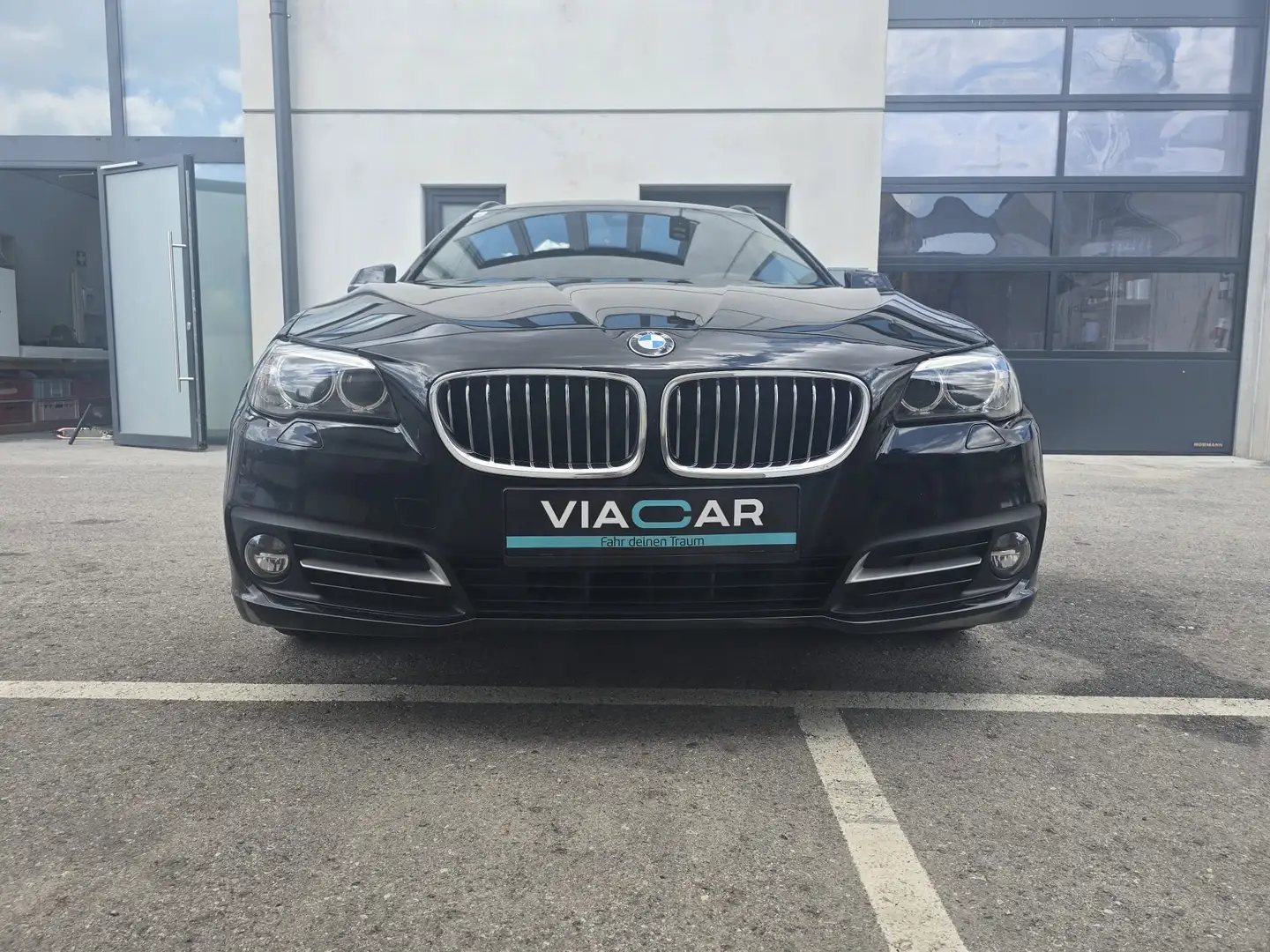 BMW 520 Schwarz - 2