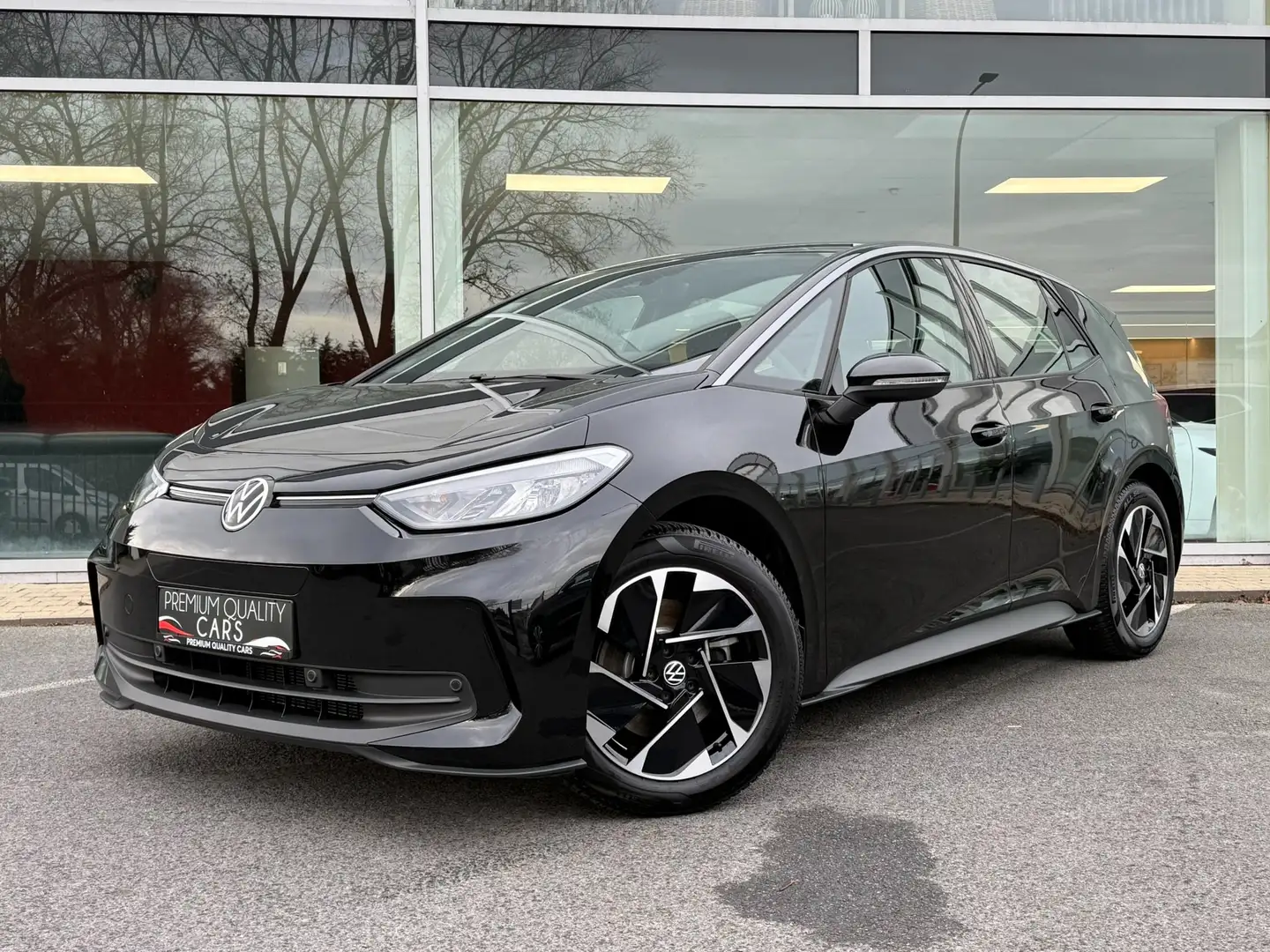 Volkswagen ID.3 PRO PERFORMANCE / ZETELVRWRMING / CARPLAY /SENSORE Zwart - 1