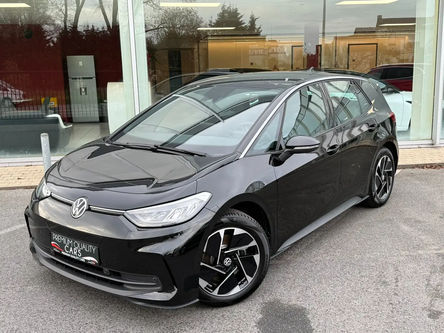 Volkswagen ID.3 PRO PERFORMANCE / ZETELVRWRMING / CARPLAY /SENSORE Zwart - 2