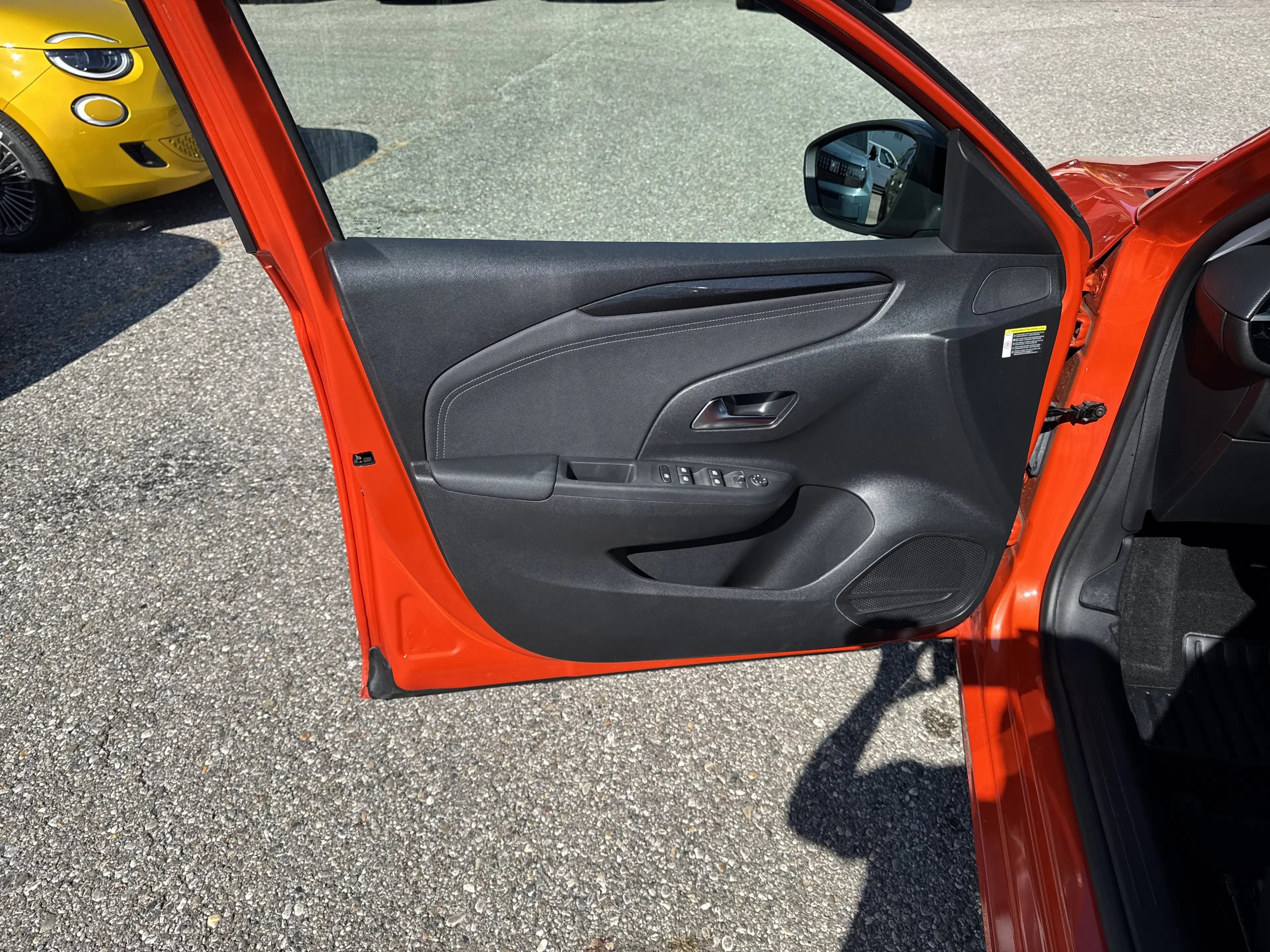 Opel Corsa-e Corsa Electric Elegance — photo 13