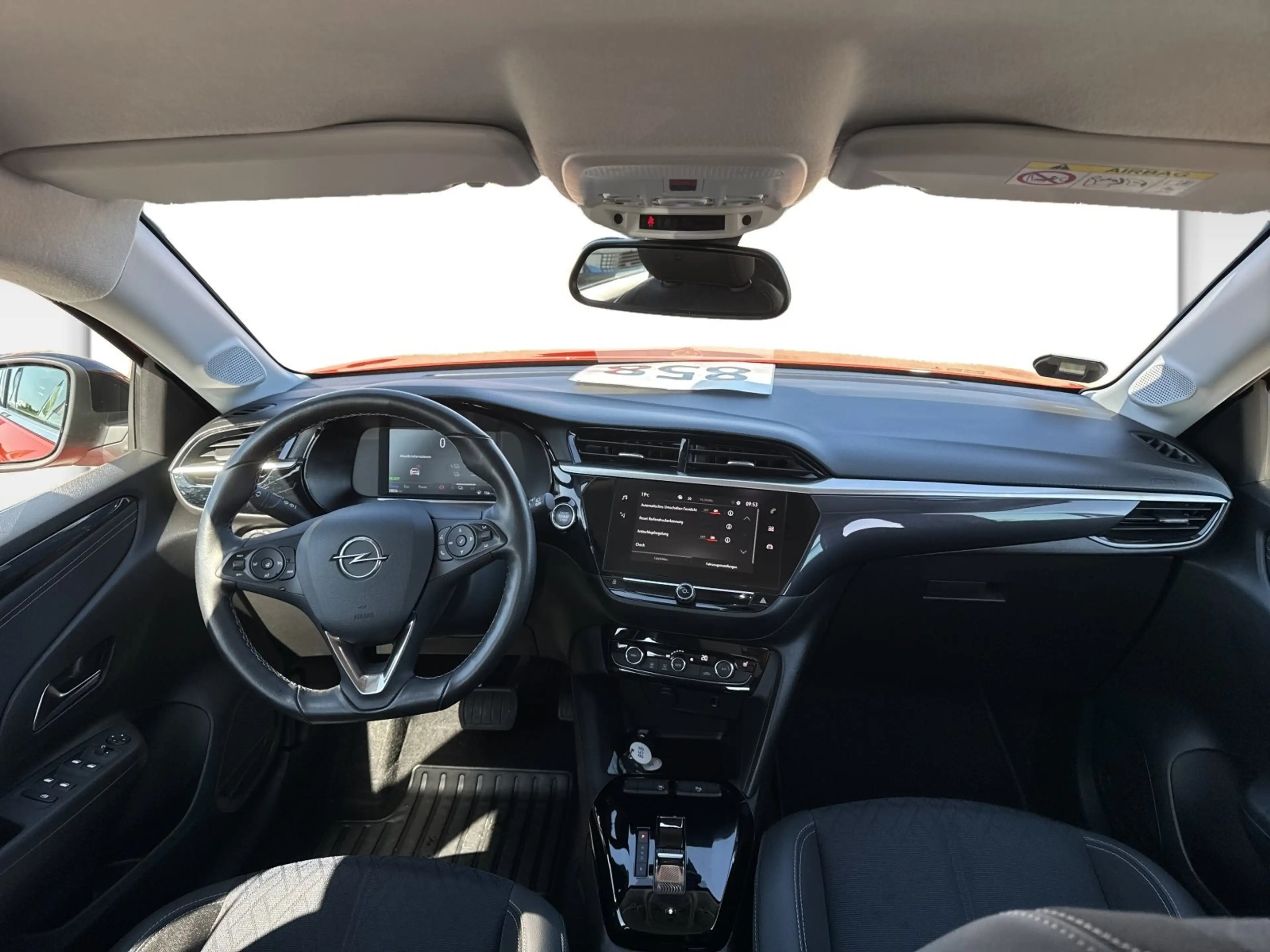 Opel Corsa-e Corsa Electric Elegance — photo 9