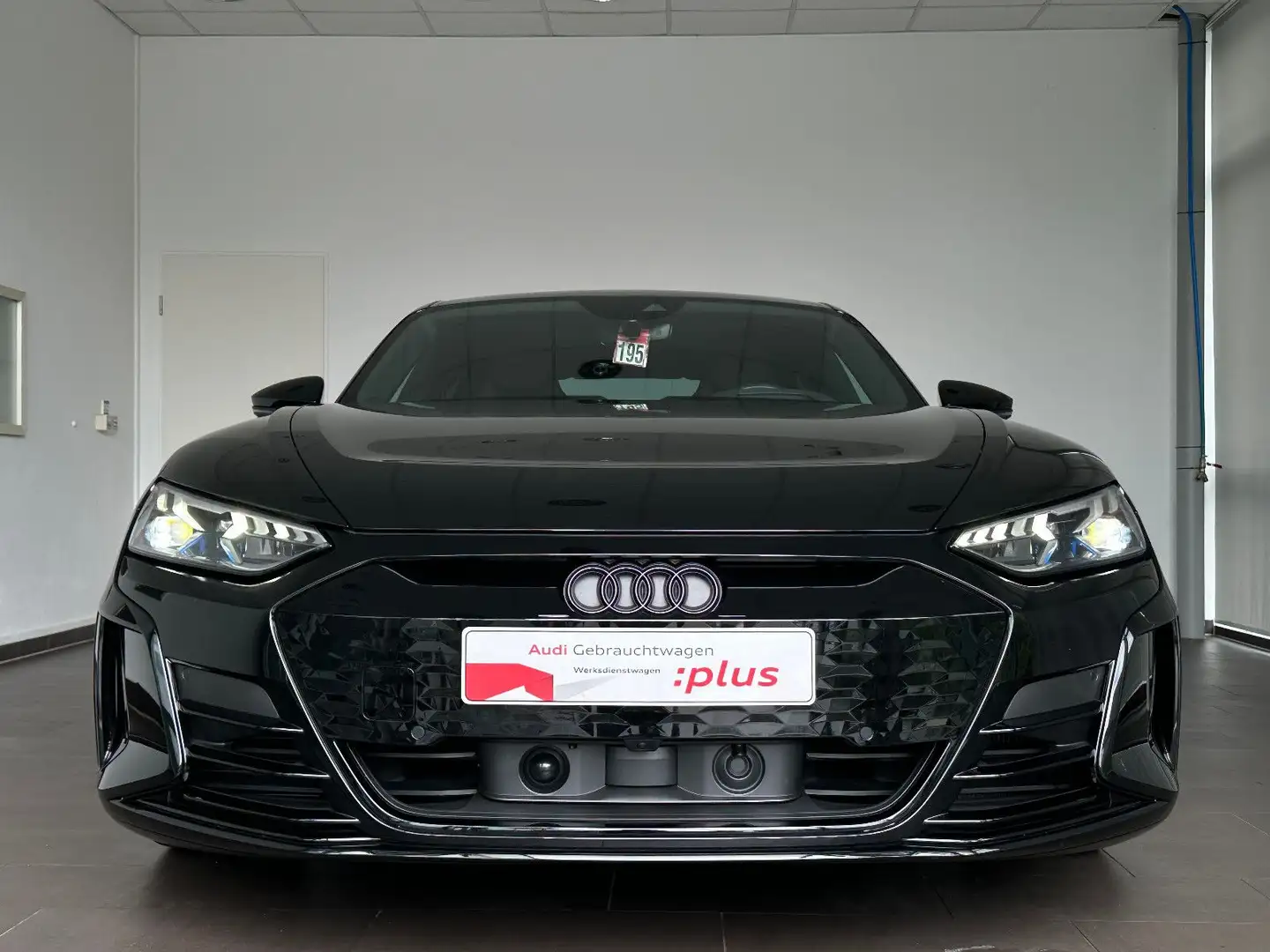 Audi e-tron GT quattro LASER+AIR+PANO+WÄRMEPUMPE+HEAD Noir - 2
