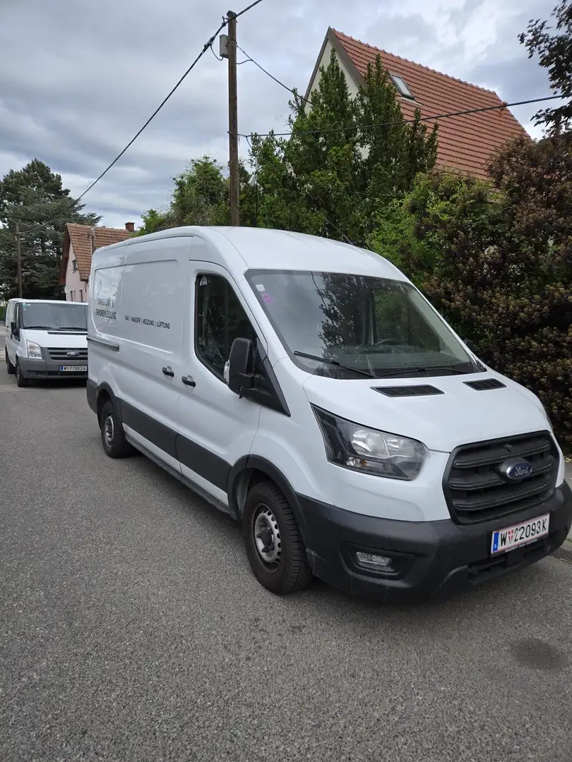 Ford Transit - 1