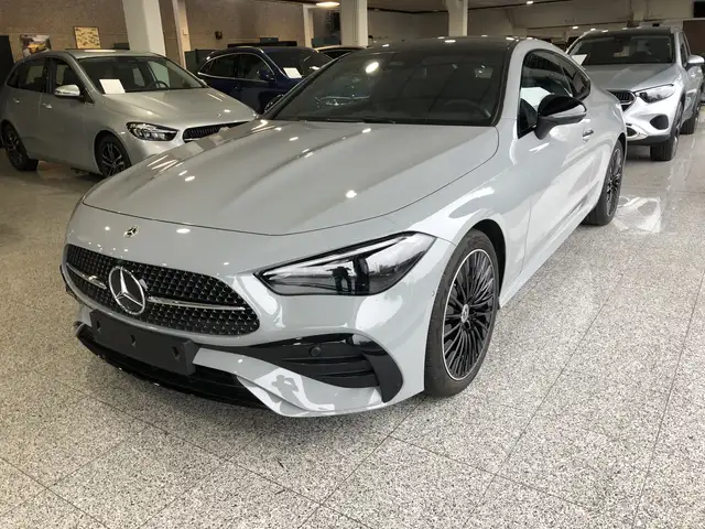 Mercedes-Benz CLE 200 CLE Coupé 200 AMG Line Premium met panoramisch dak