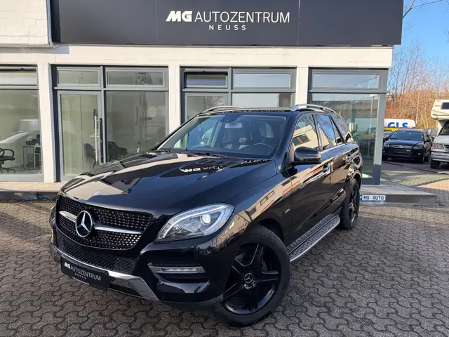 Mercedes-Benz ML 250 4MATIC BlueTec *20" AMG *Intelligent Light Sys.*