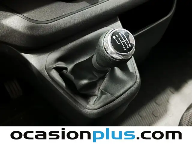 Renault Trafic view 5